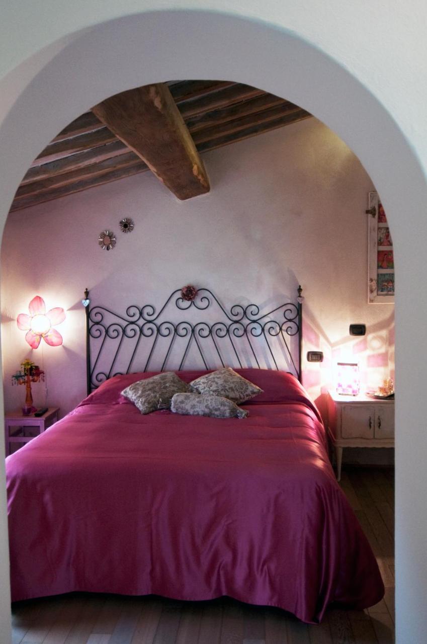 Bed and Breakfast La Casina Di Cioccolata Барберино-Валь-д'Эльса Экстерьер фото