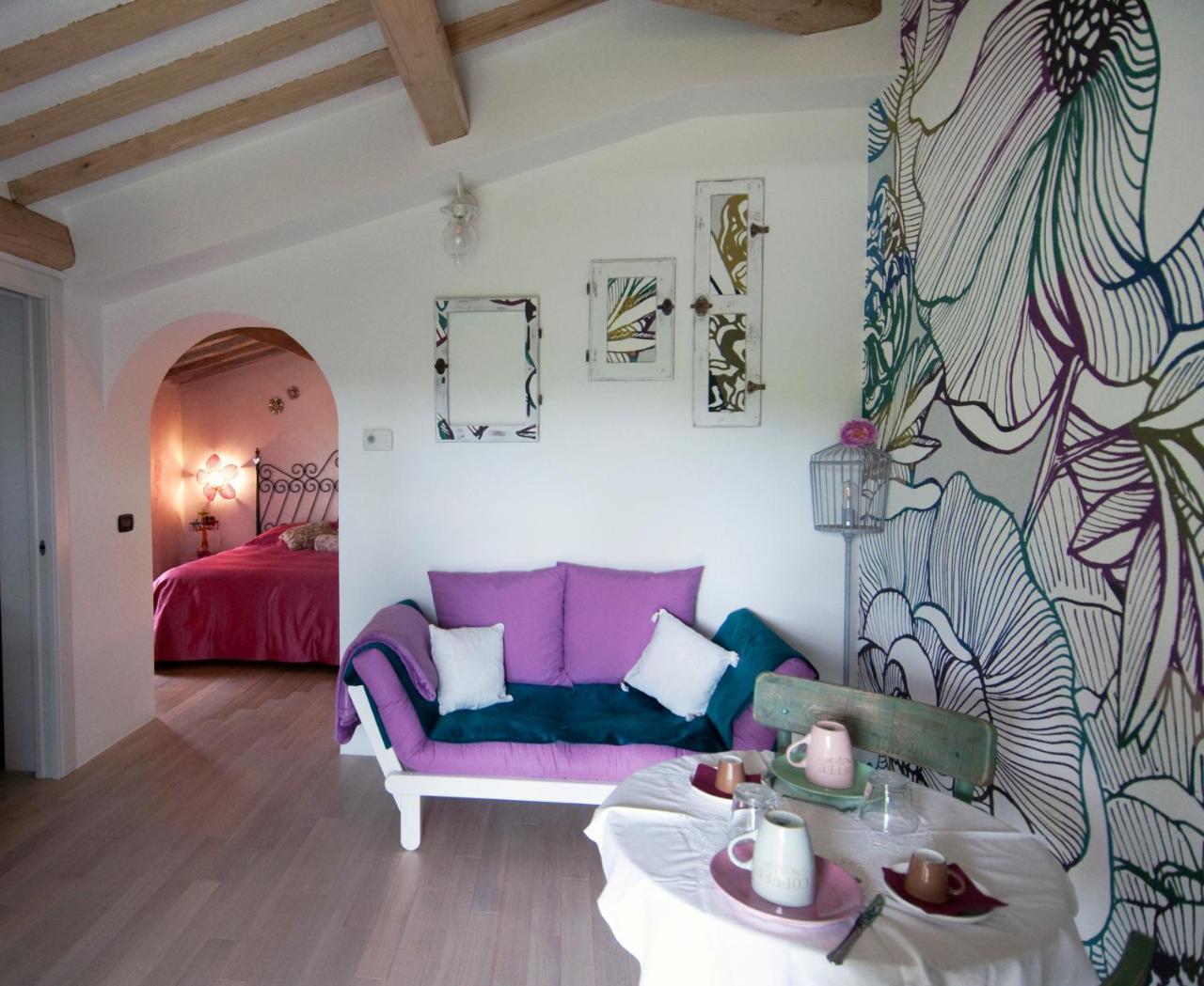 Bed and Breakfast La Casina Di Cioccolata Барберино-Валь-д'Эльса Экстерьер фото
